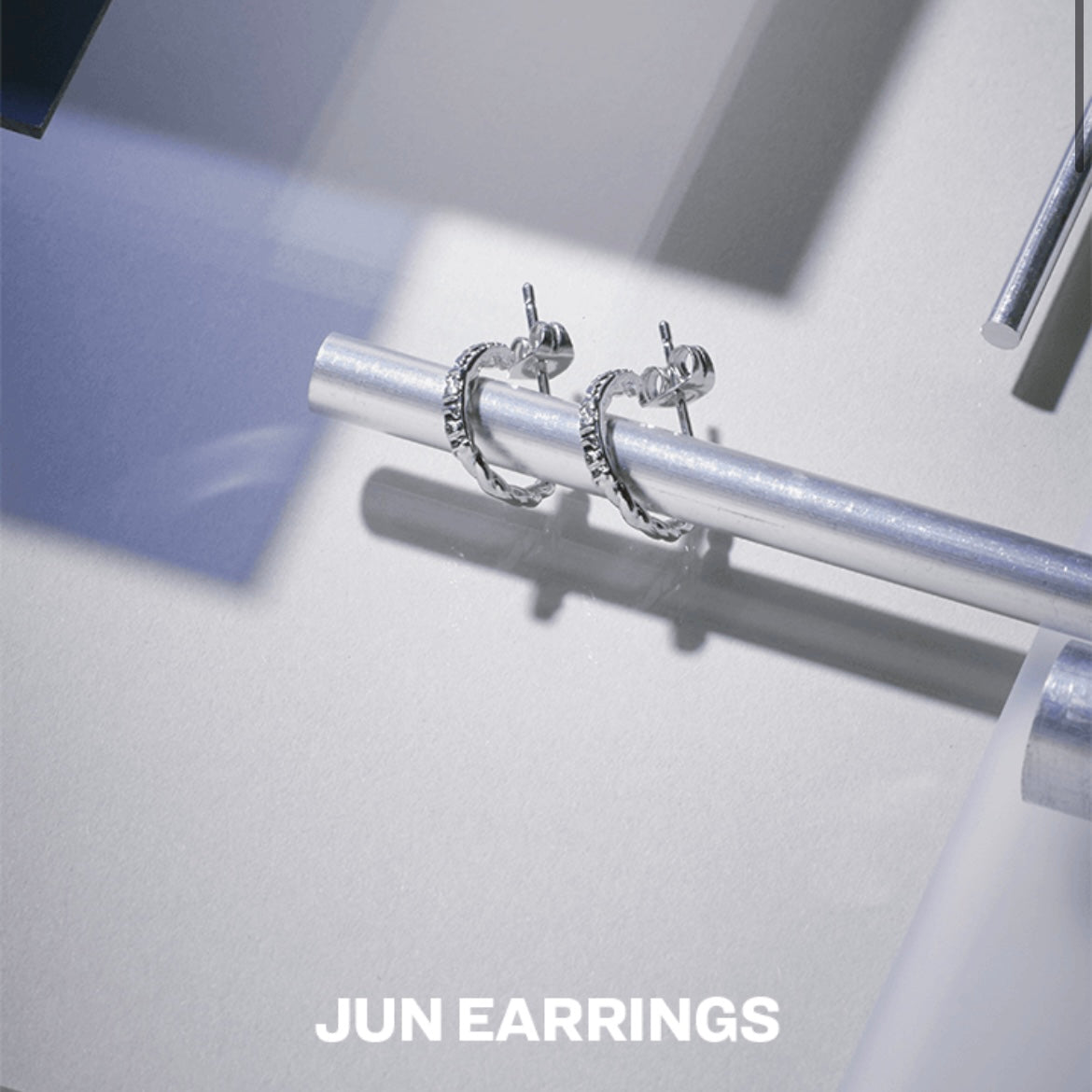 SEVENTEEN- 8 ANNIVERSARY JUN EARRINGS